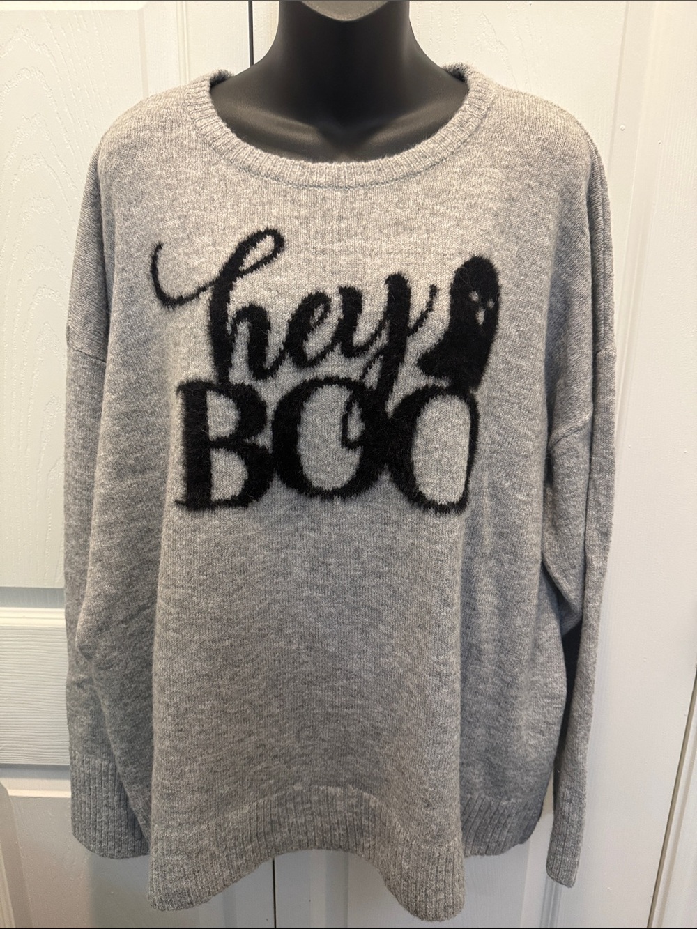 Cato Gray Crewneck Sweater with Black 'hey BOO' Graphic